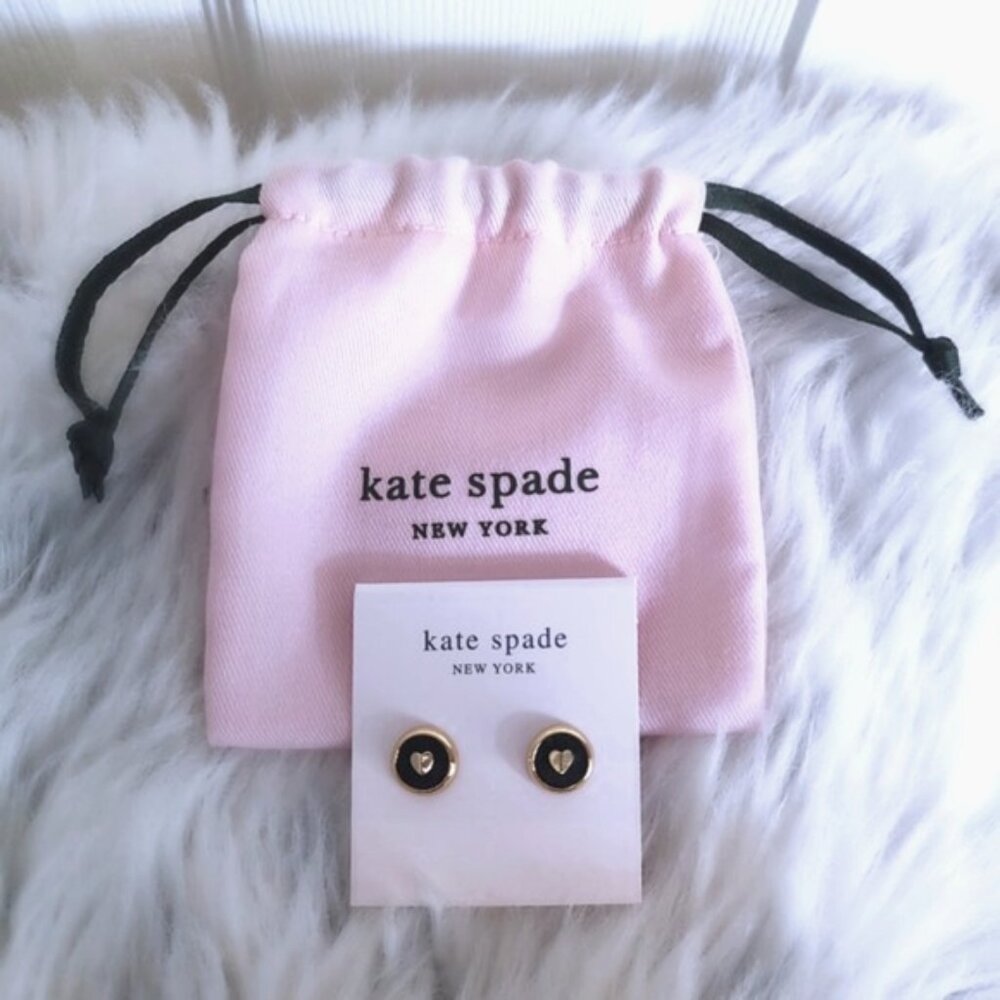 ♠️ NWT Kate Spade Heartful gold black stud heart earrings with dust bag  ♠️